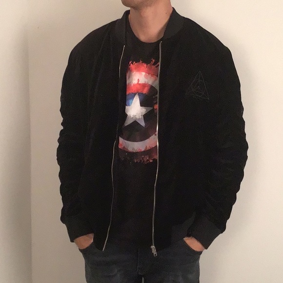 NWT jack & jones velvet bomber jacket. Special edition. Size L - Picture 2 of 12